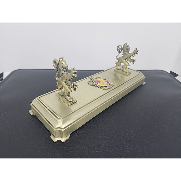 Harry Potter Wand Display Stand Die Cast Gryffindor - Picture 2 of 7